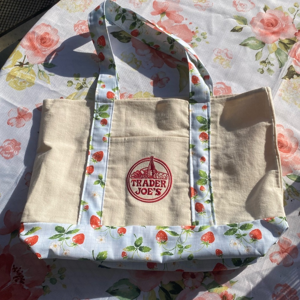 Trader Joe's Homemade Cream and Floral Tote Bag Strawberries - Picture 3 of 3